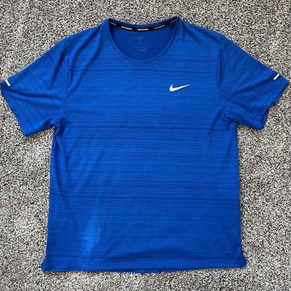 Nike Dri-Fit Running T-shirt. Men's size Medium. - Picture 13 of 13